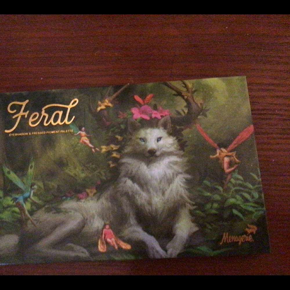Manajere Feral Eyeshadow Palette